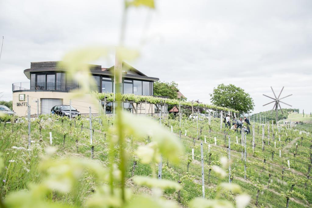 Weinhotel Maitz Wolfgang Ratsch an der Weinstraße المظهر الخارجي الصورة